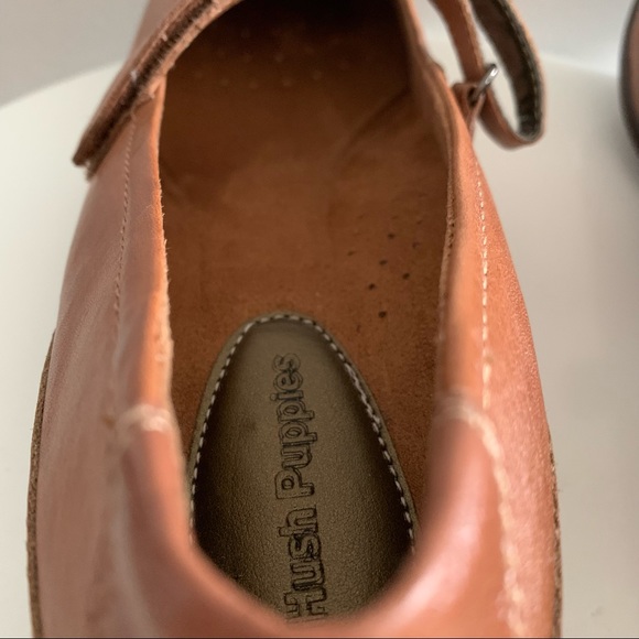 Hush Puppies Epic - Tan Leather Mary Jane Wedge - Size 8.5M - Picture 12 of 15